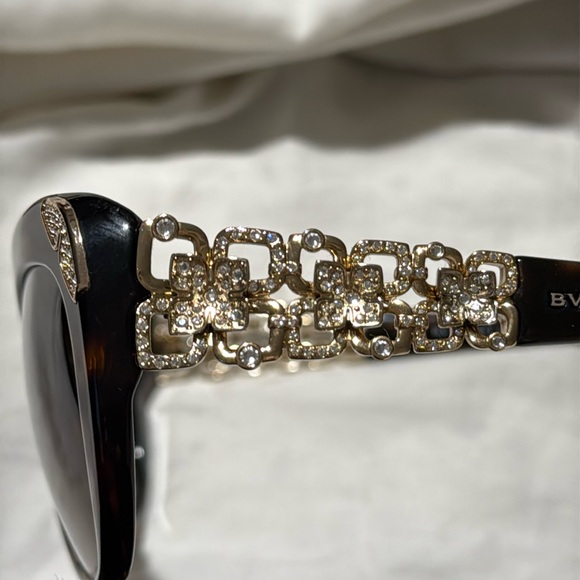 Pre owned Bvlgari 8162-b 504/13 Cat Eye Brown Embellished 55 17 135 main image 8